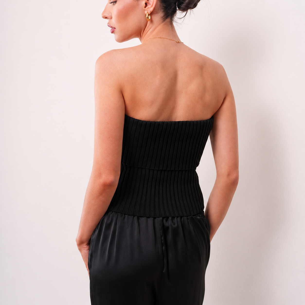 THE CALIXTE STRUCTURED RIB TUBE TOP