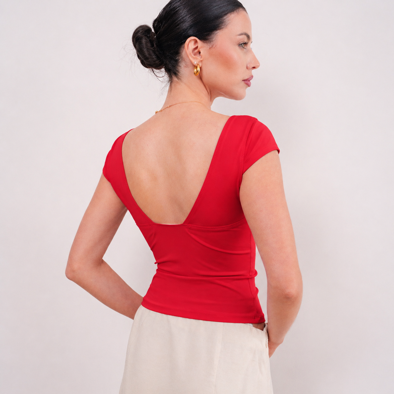 THE VALÉRA SCULPT KNIT TOP
