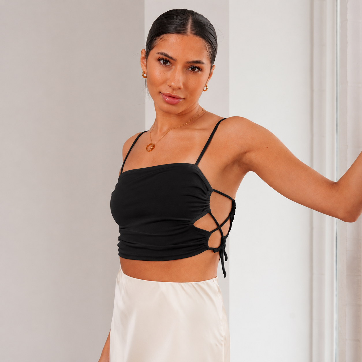 THE LYSA BUTTERY-SOFT CROP TOP