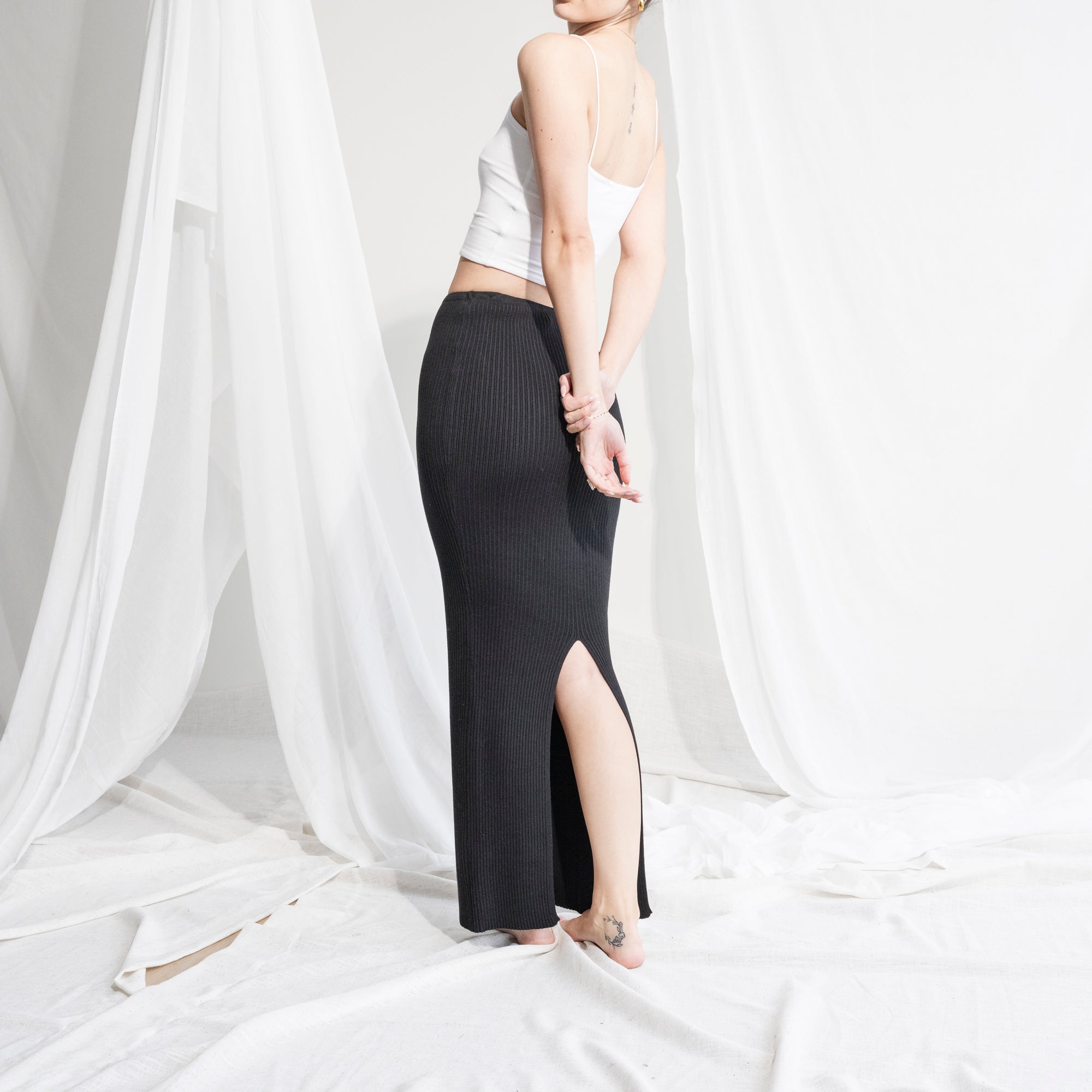 Soft Ribbed Maxi Skirt