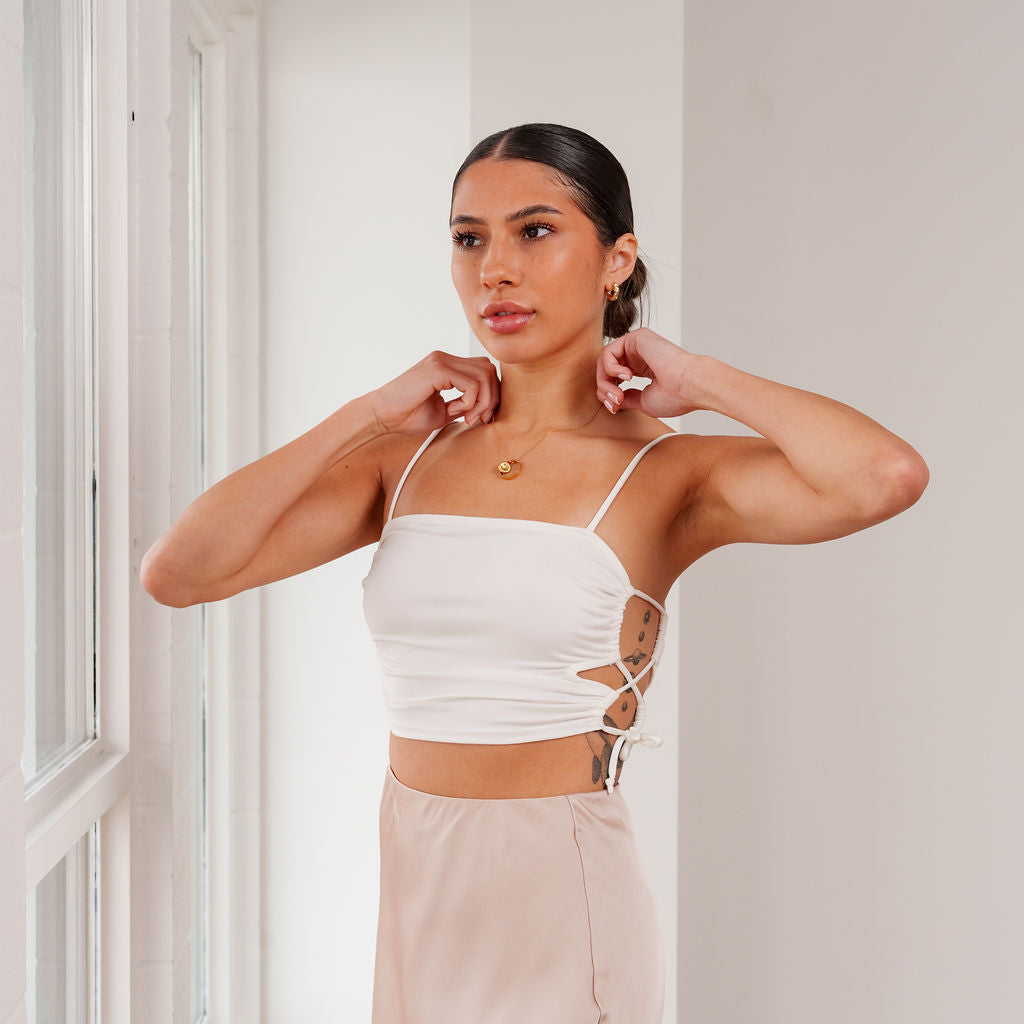 THE LYSA BUTTERY-SOFT CROP TOP