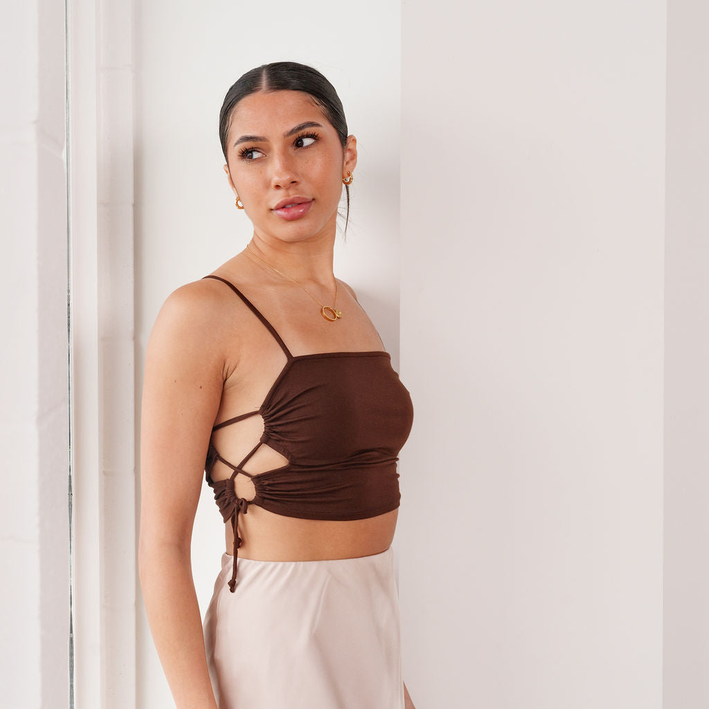 THE LYSA BUTTERY-SOFT CROP TOP