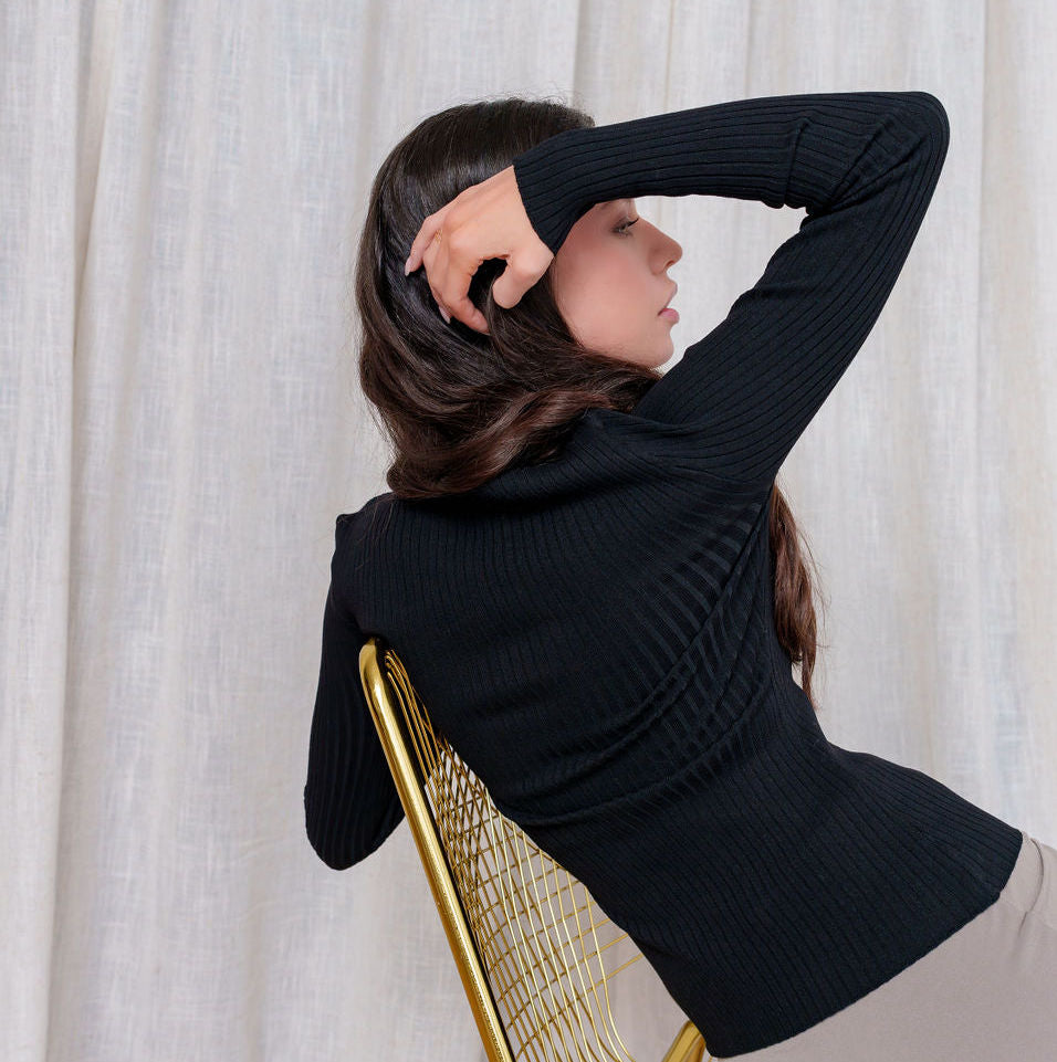 Ribbed Long Sleeve Seamless Top