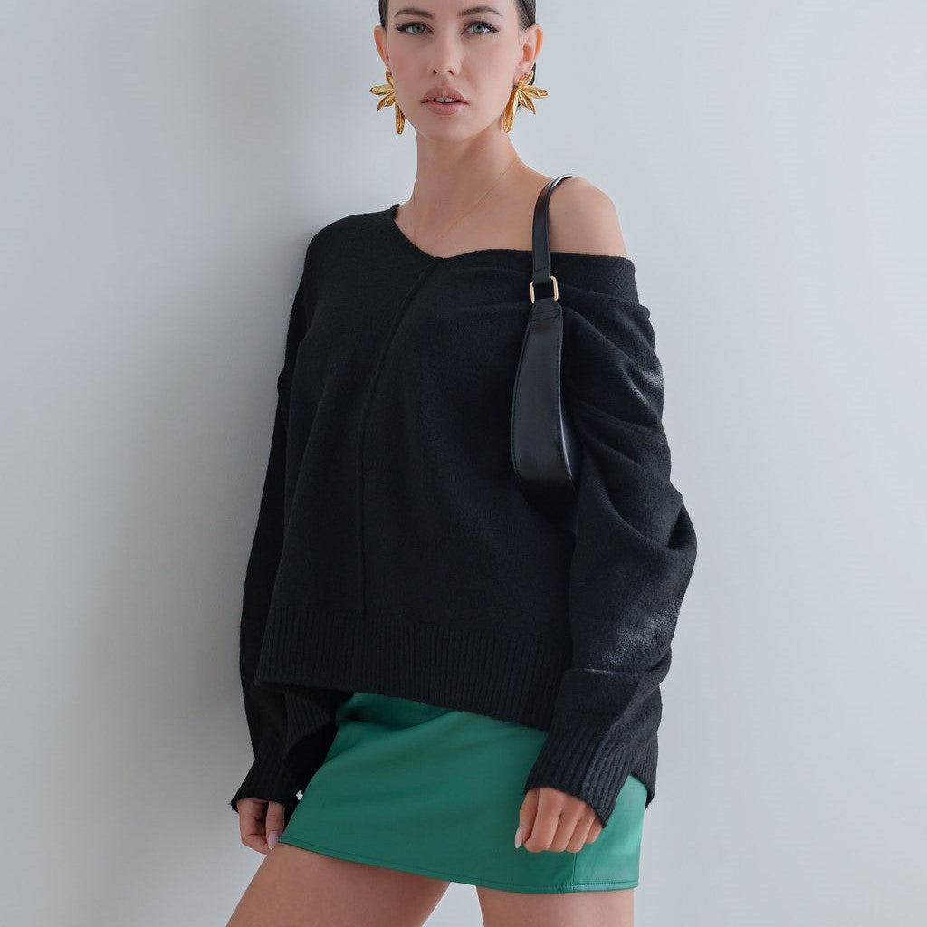 Seam Front Design Sweater With V-Neckline