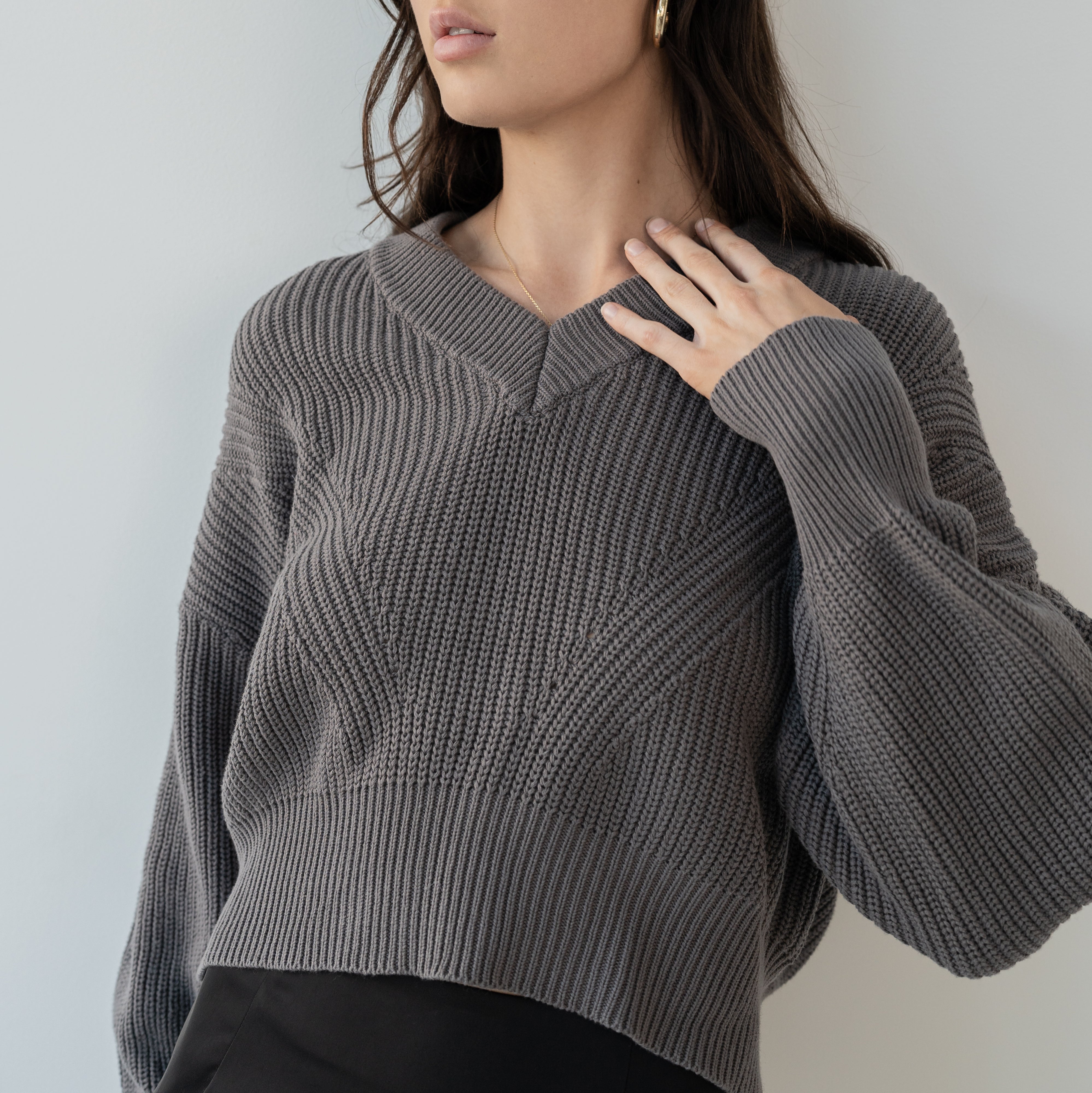KAIKO V neck sweater 