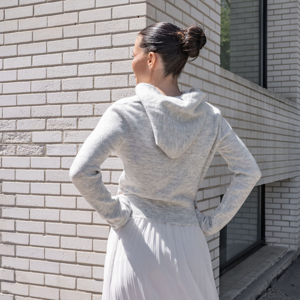Hoodie Zip Up Sweater in Heather