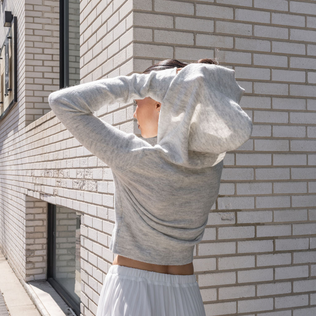 Hoodie Zip Up Sweater in Heather