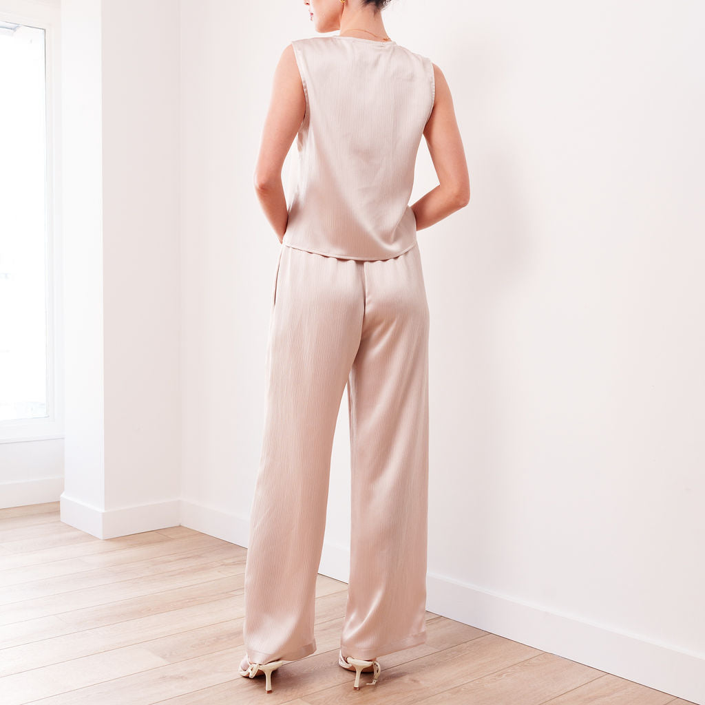 THE LUMIÈ TEXTURED SATIN VEST SET