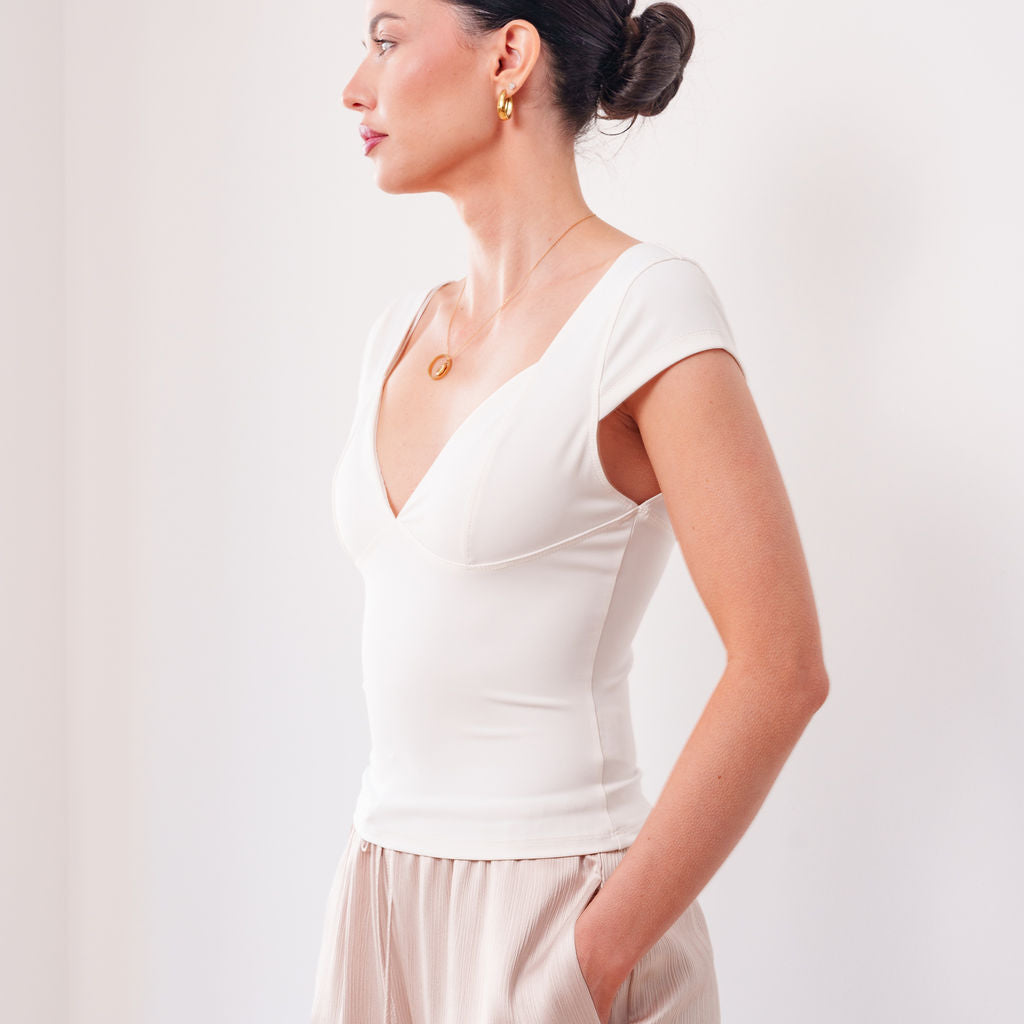 THE VALÉRA SCULPT KNIT TOP