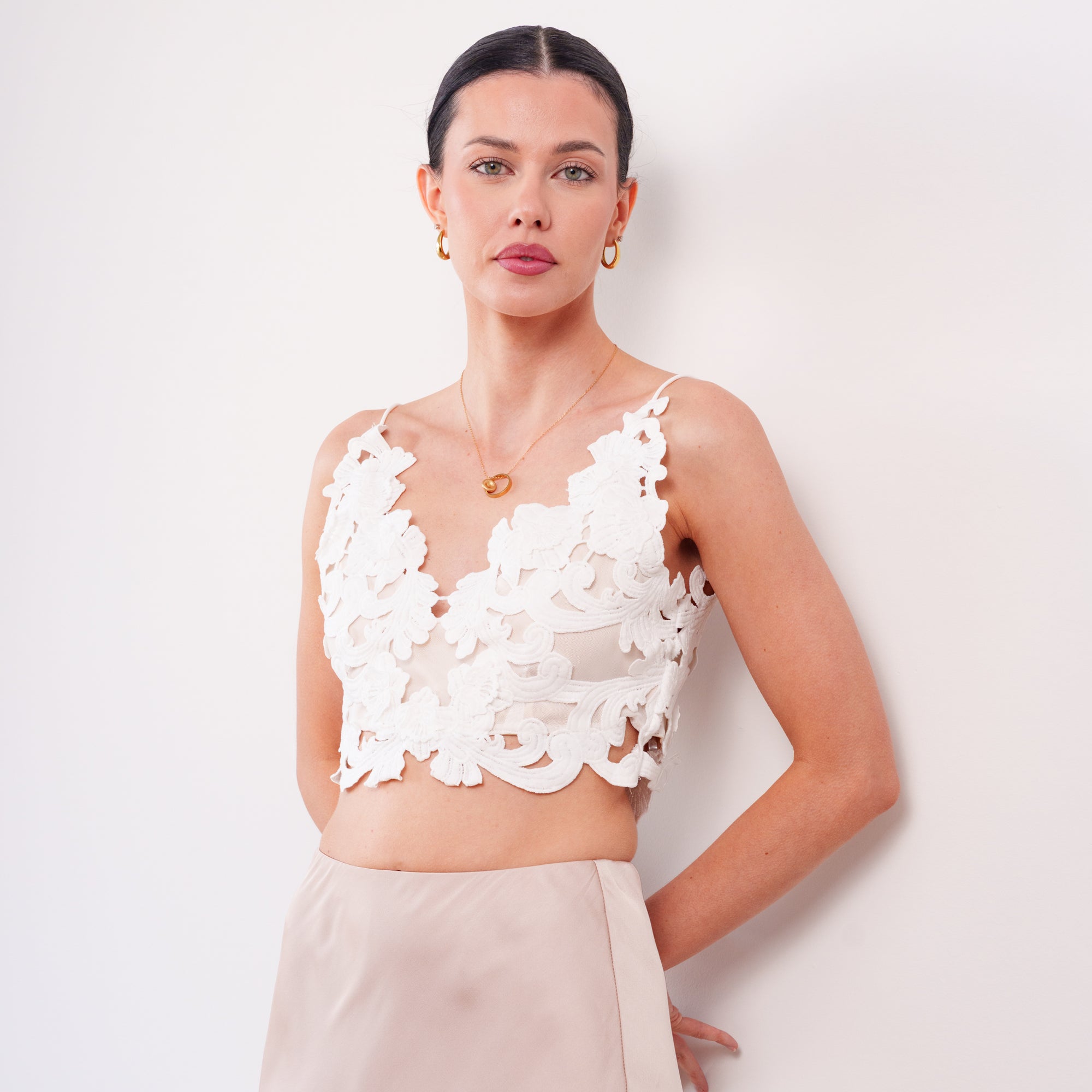 THE AURELIA LACE BUSTIER