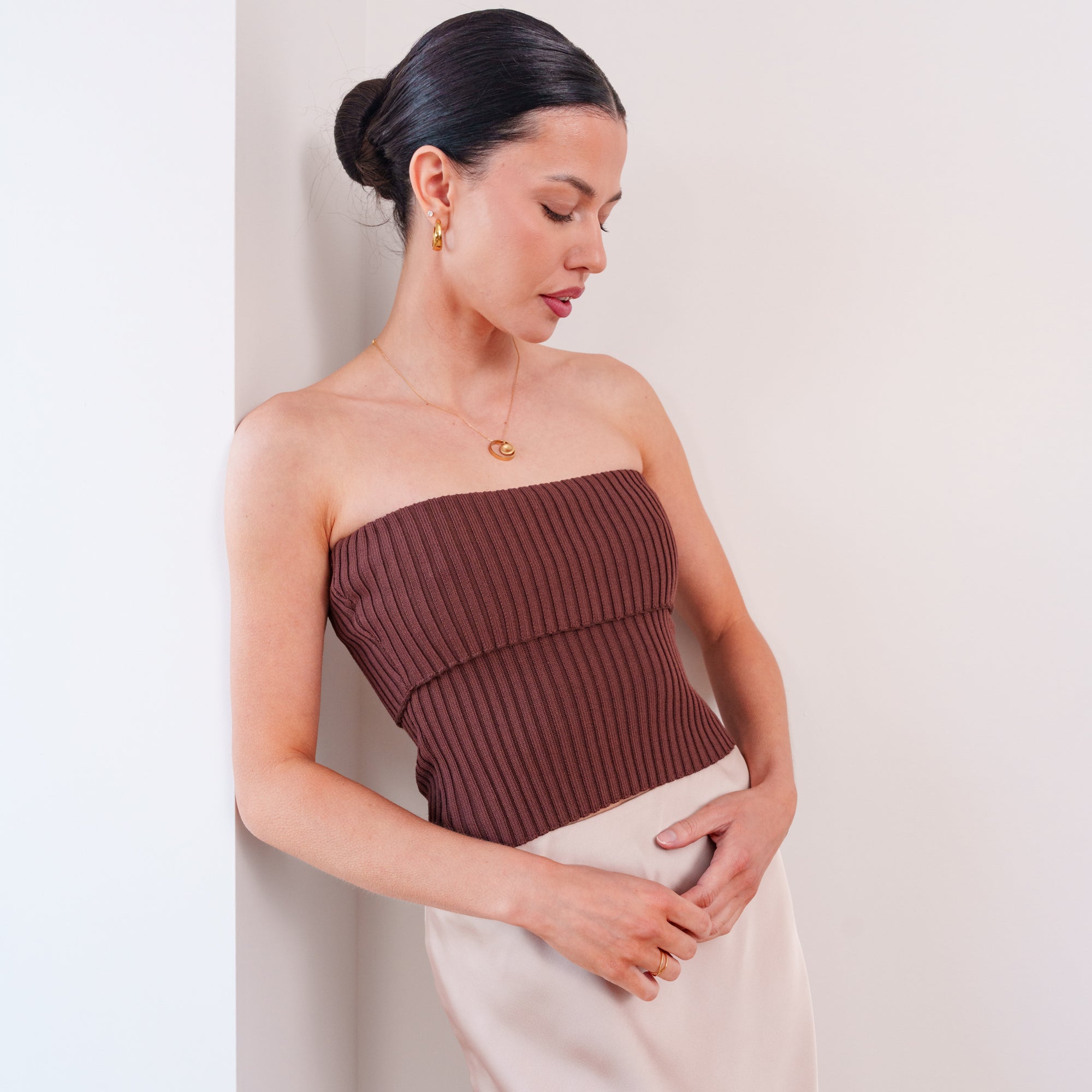THE CALIXTE STRUCTURED RIB TUBE TOP