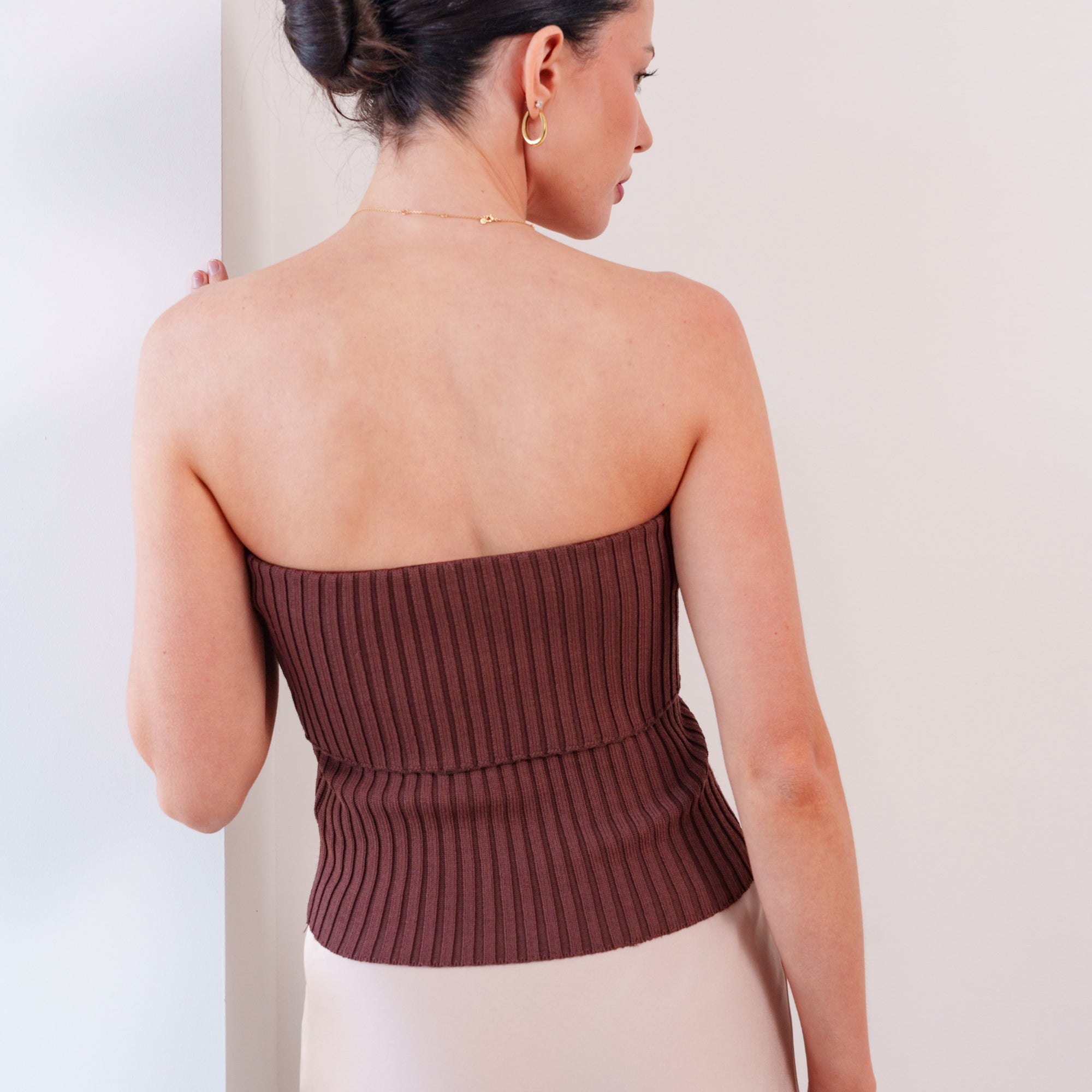 THE CALIXTE STRUCTURED RIB TUBE TOP