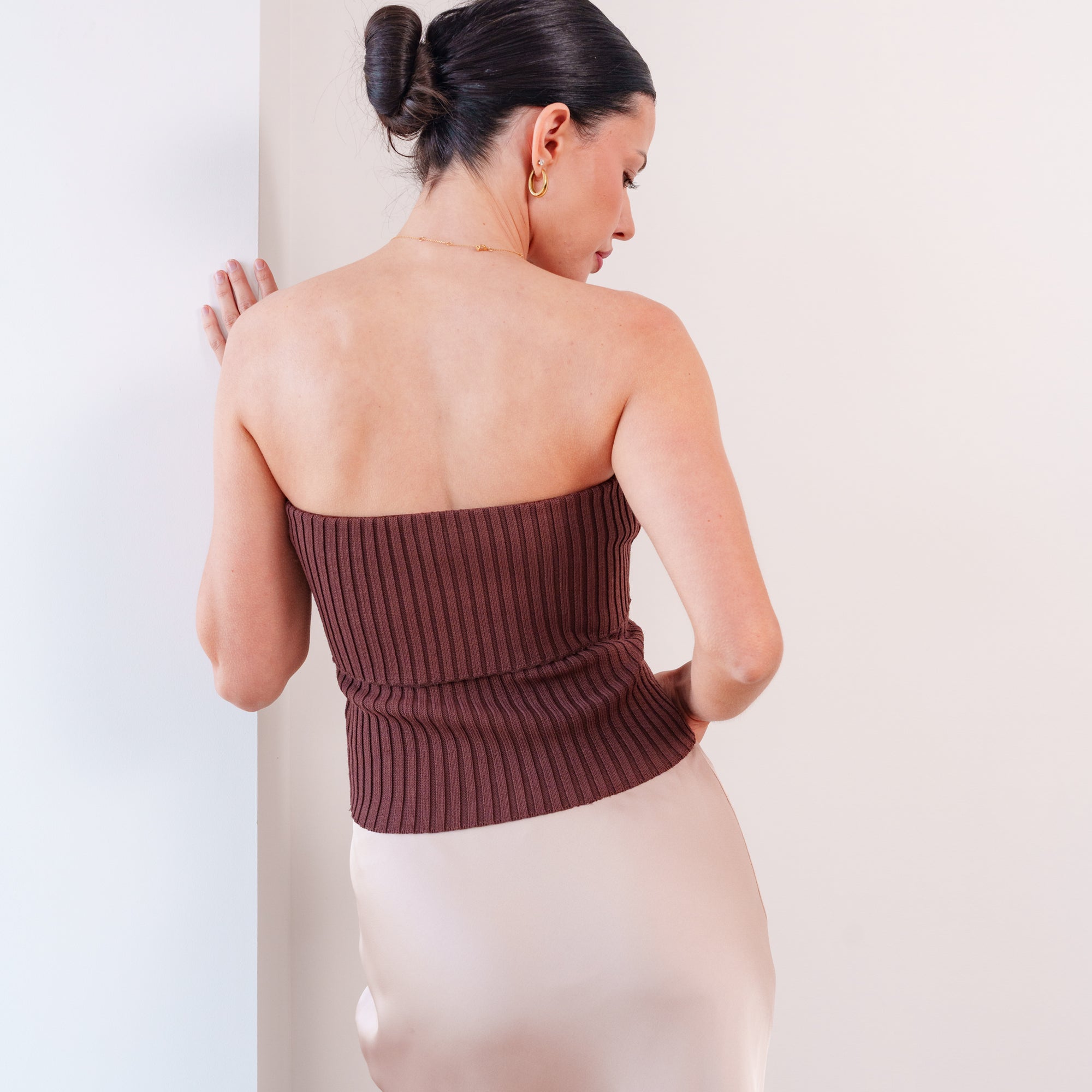 THE CALIXTE STRUCTURED RIB TUBE TOP