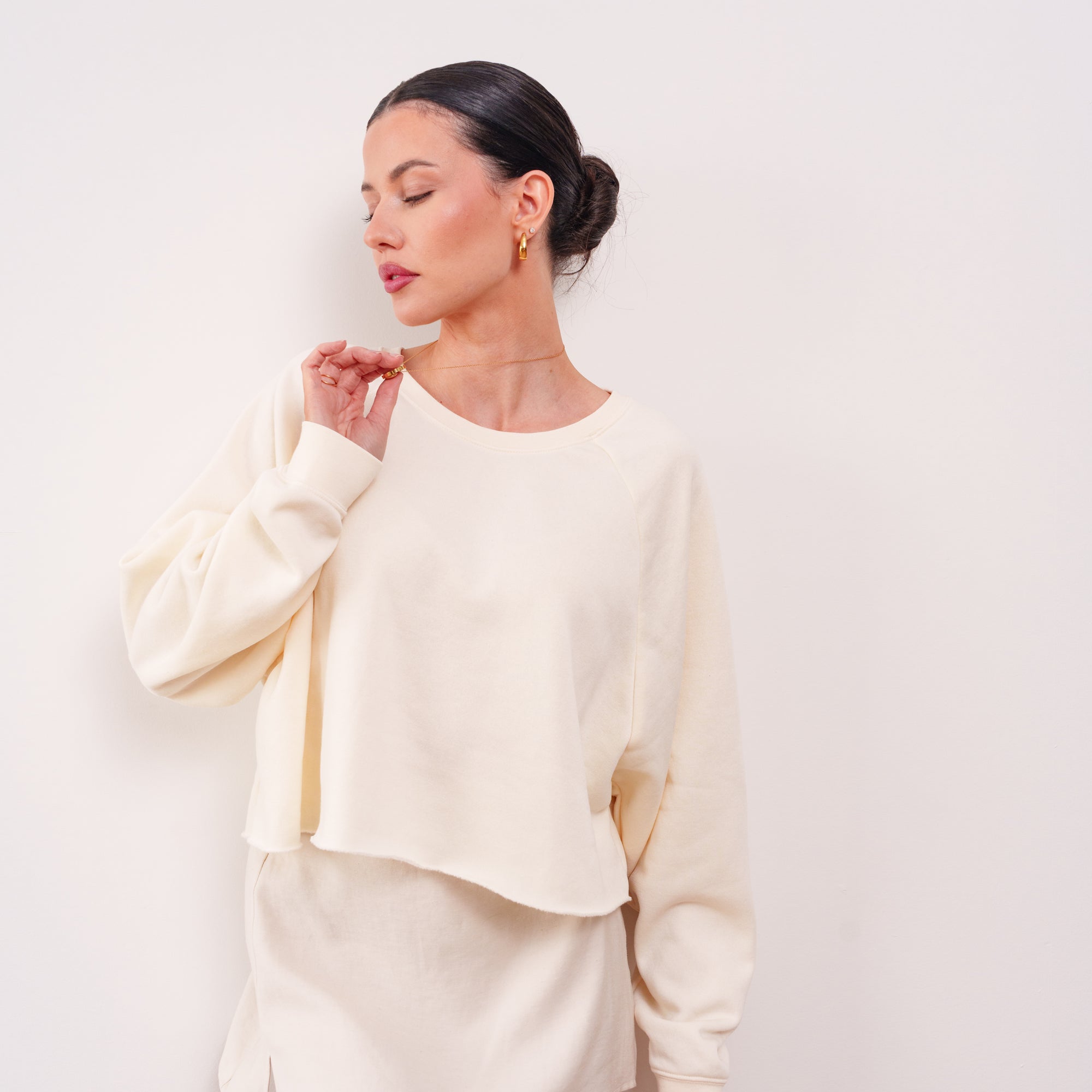 THE ÉVORA FRENCH TERRY SWEATER
