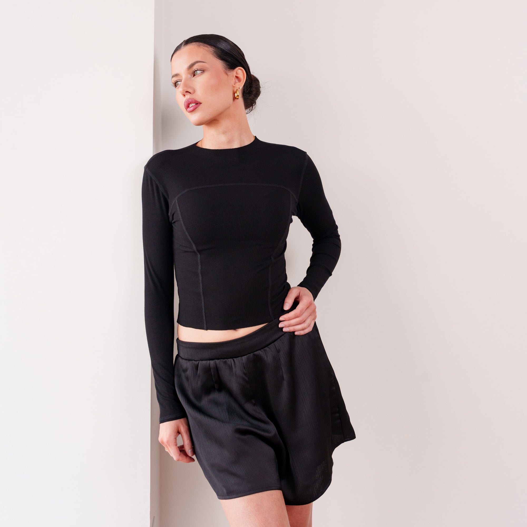 THE CÉLENE SCULPT KNIT TOP