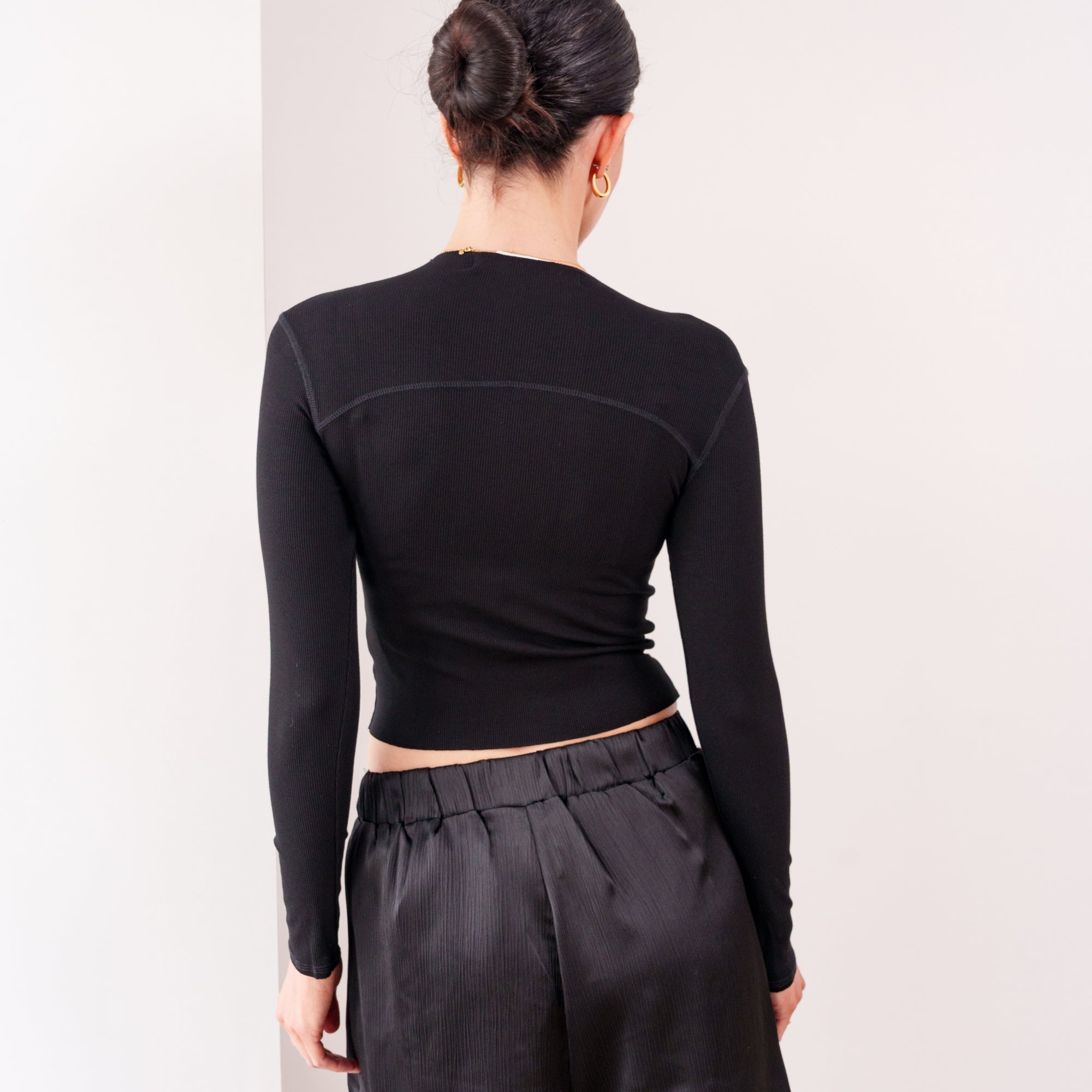 THE CÉLENE SCULPT KNIT TOP