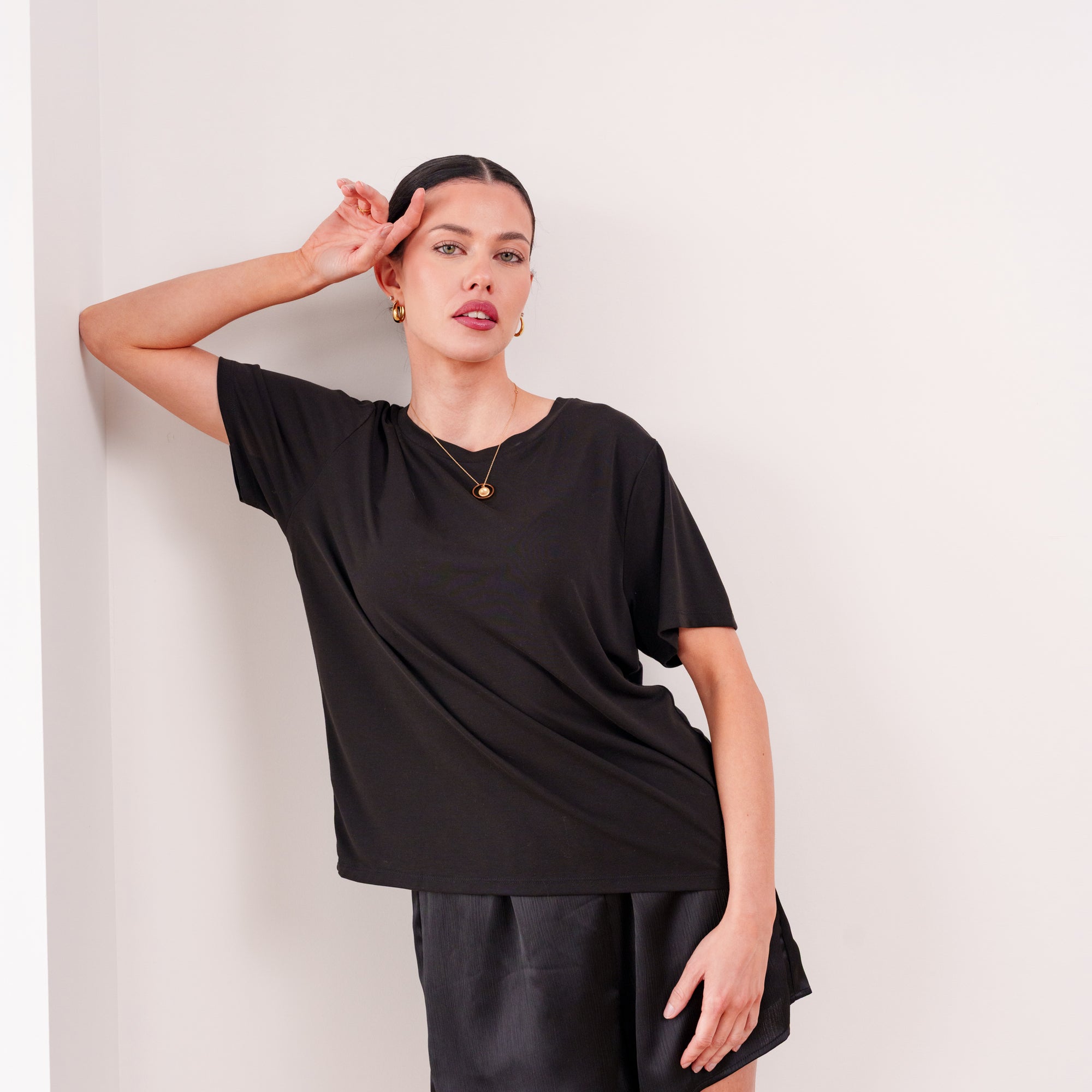 THE ALÉA SILK TOUCH TEE