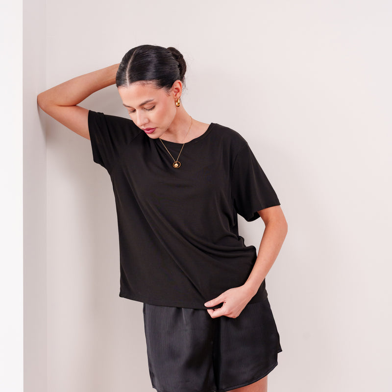 THE ALÉA SILK TOUCH TEE