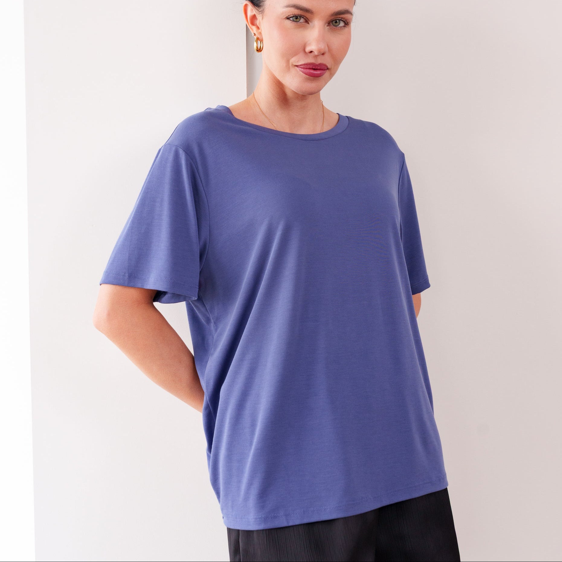 THE ALÉA SILK TOUCH TEE