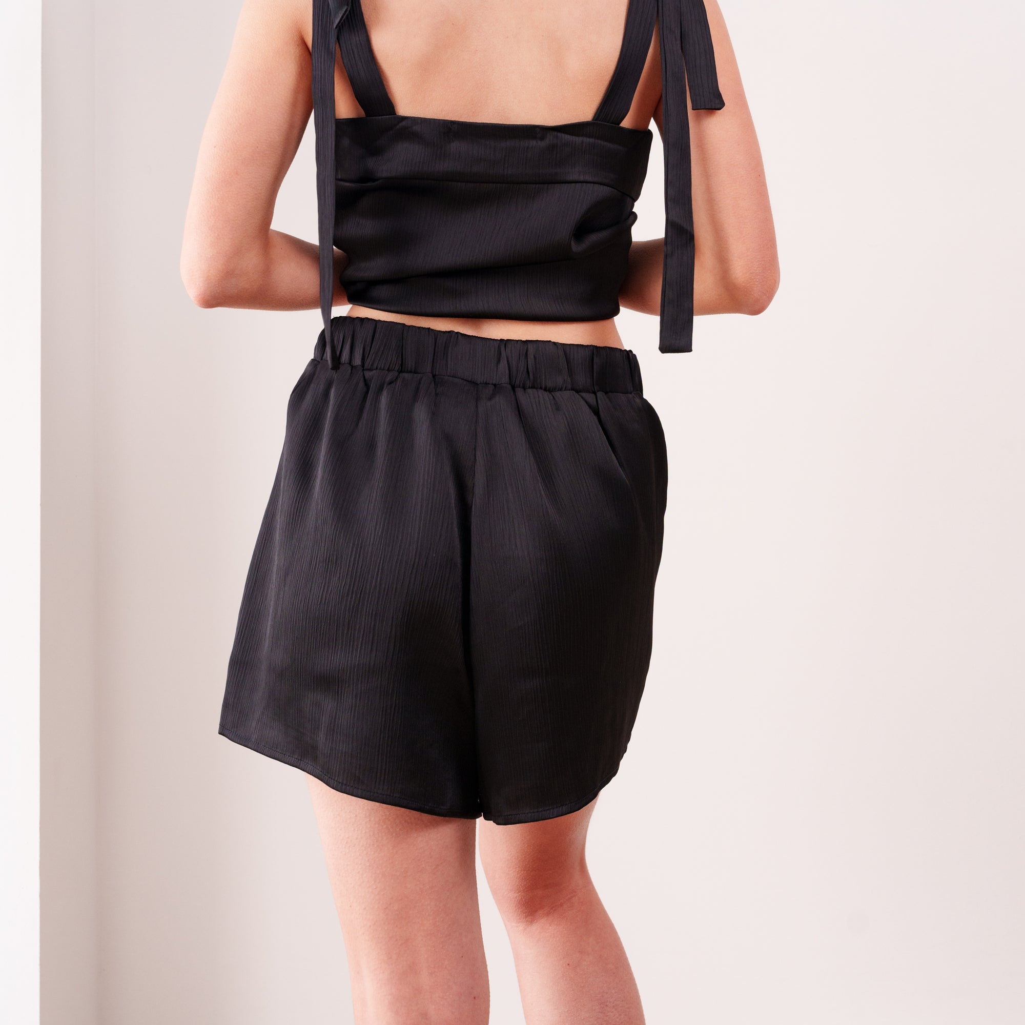 THE ÉVIELLE TEXTURED SATIN TWO-PIECE SET